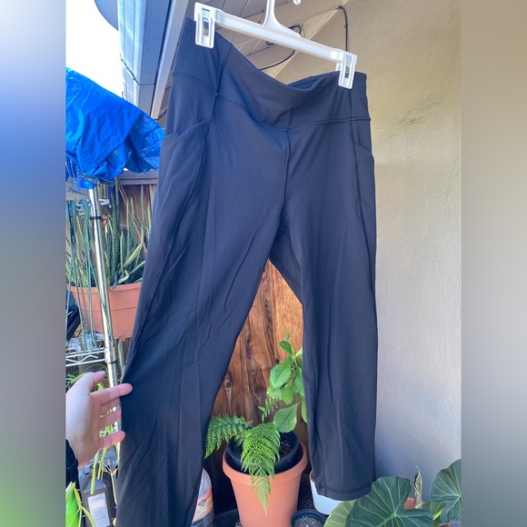 Lululemon Leggings; Size 12 - Picture 2 of 11